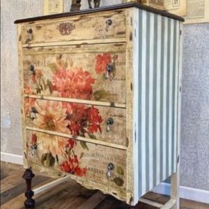 Meet your Posher, Vanessa